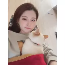 足立 はな