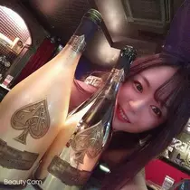 平山愛美副社長