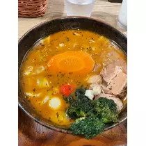 一条 彩由