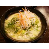 荒木 ナツミ