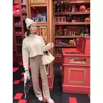 美波 あいか