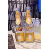芹沢 莉瀬