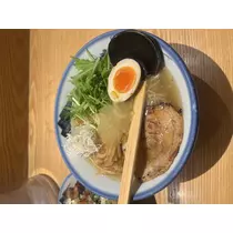 まな まな