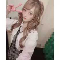 みあ