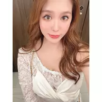 黒輝 りさ