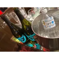 足立 はな