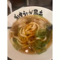 天乃 りさ