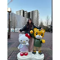 ティラノまな