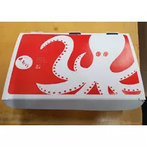 エミ （スタッフ）