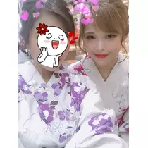 華