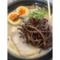 黒輝 りさ
