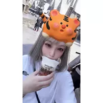 小川 真央