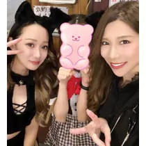 愛羽 仁美