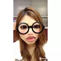 愛羽 仁美
