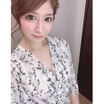 美波 あいか