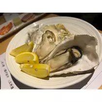 香川 ゆい