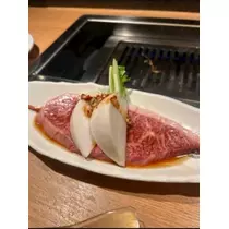 泉 りさ