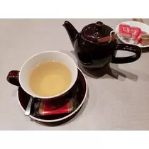エミ （スタッフ）
