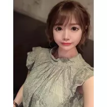 葉月 りほ