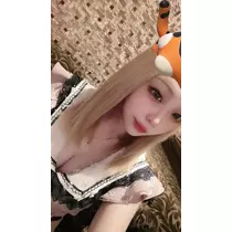 小川 真央