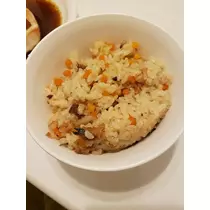 エミ （スタッフ）