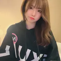 華咲  かのん