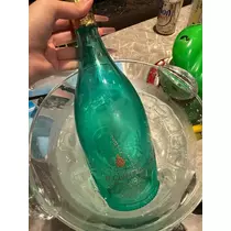 ティラノまな