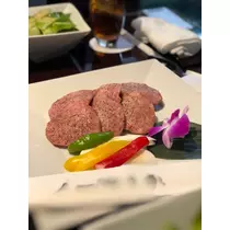 華