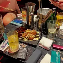 マコト