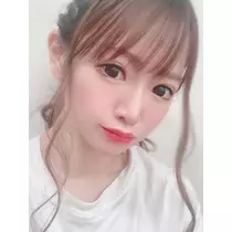 葉月 りほ