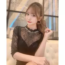 美波 ななみ