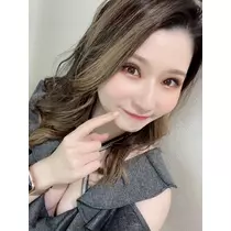 足立 はな