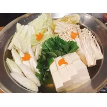 愛羽 仁美