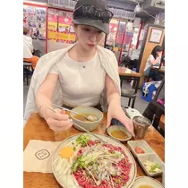 美波 あいか