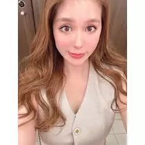 黒輝 りさ