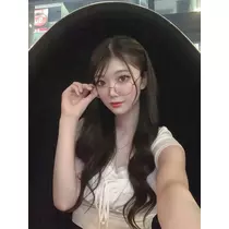 三鷹 真綺