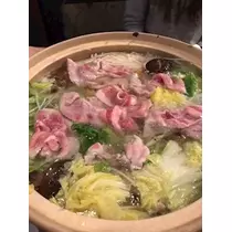 愛羽 仁美