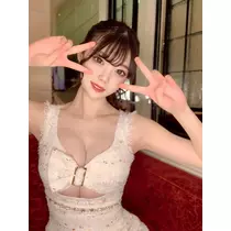 三鷹 真綺