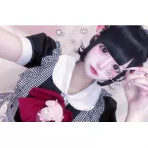なな