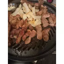佐野 エマ