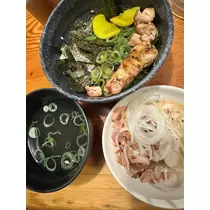 めい