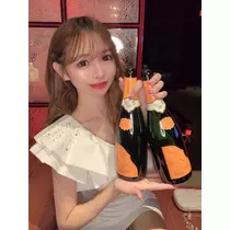 葉月 りほ