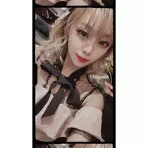 小川 真央