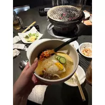 乙川 ゆあ