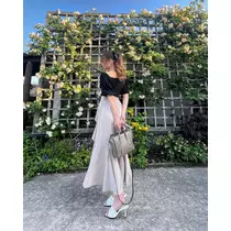 まい