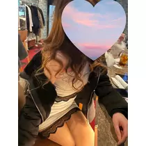 愛羽 仁美