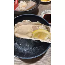 天乃 りさ