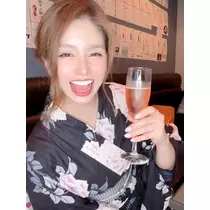黒輝 りさ