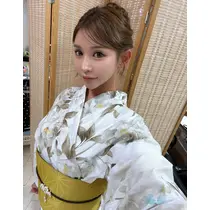 愛泉 萌華
