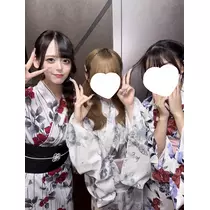 ティラノまな